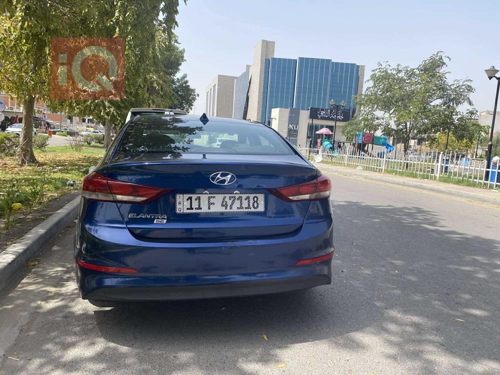 هیوندای ئەلەنترا